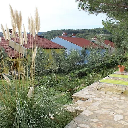 Fuer 4 Personen Ca 45 Qm In Rabac, Istrien Bucht Von Rabac
